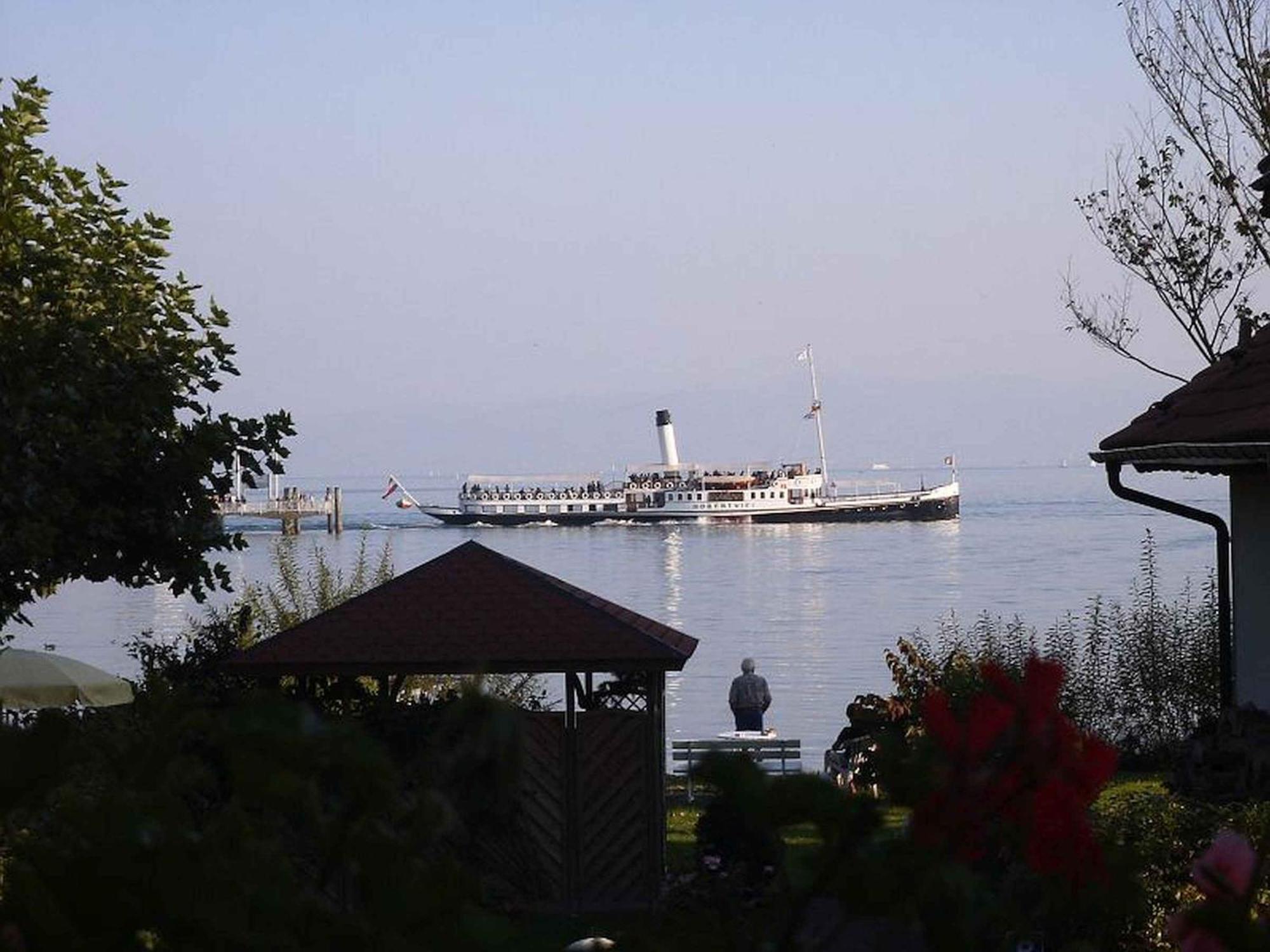 Haus Alpenblick Apartment Immenstaad am Bodensee Bagian luar foto
